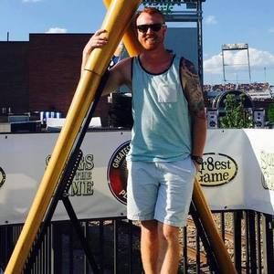 Meet your Posher, Caolan